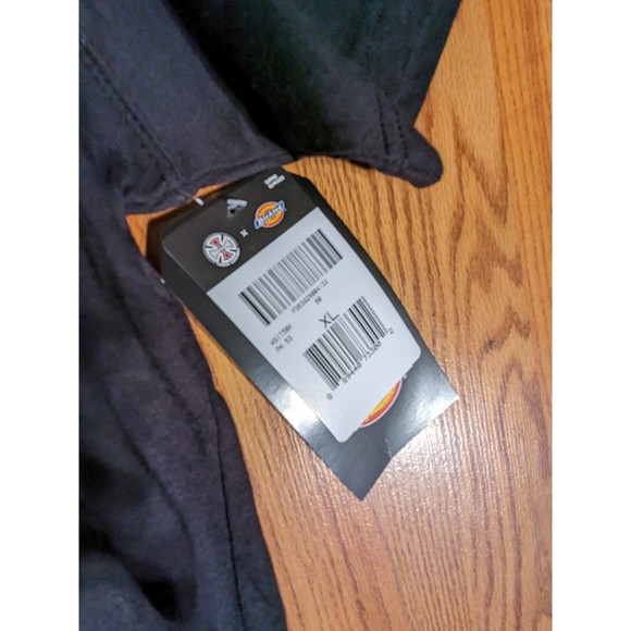 Dickies x Independent Pocket T-Shirt - Picture 3 of 3